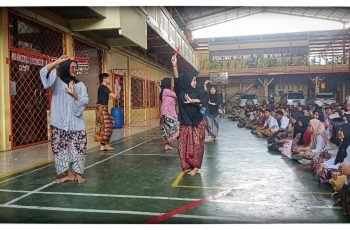 “Pentas Seni Spektakuler di SMK Poncol, Membangkitkan Bakat dan Kreativitas Siswa”