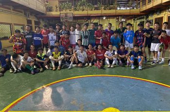 Pertandingan Latihan Futsal Guna  Memperkuat Persahabatan antara SMK Poncol dan SMK Tamsis