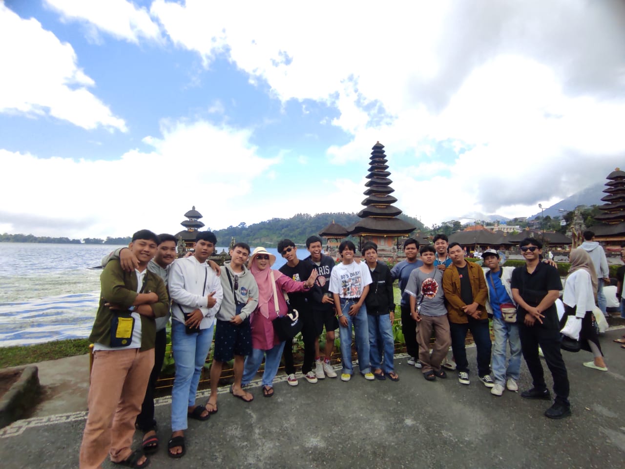 Goes To Bali 2024