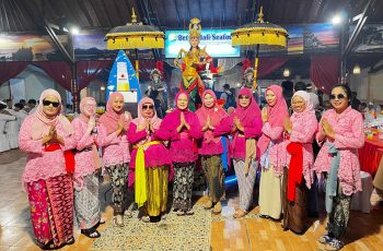 Guru-Guru SMK Poncol Dampingi Pelepasan Siswa Kelas XII di Pulau Bali, Nikmati Budaya dan Kesenian Bali