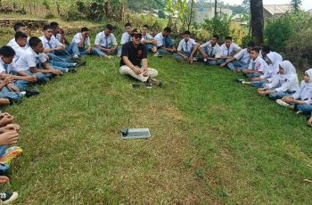 Membangun Fondasi Karakter dari Dalam: Para Wali Kelas SMK Poncol Tanamkan Nilai Kepemimpinan Esensial di LDKS 2026